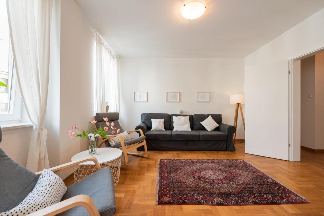 New Town Spacious Apartment 华沙 外观 照片